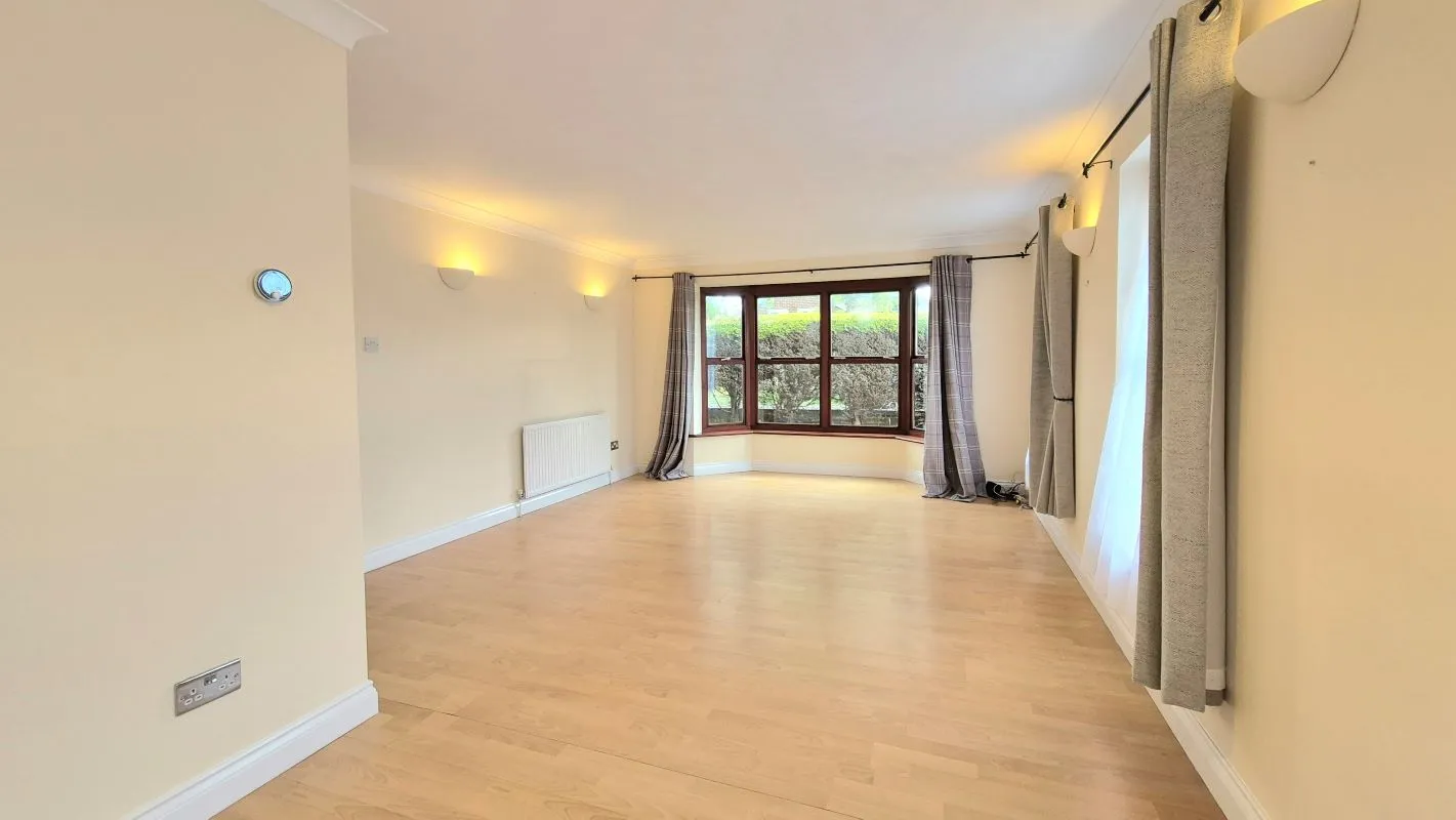 Spenser House, Aylesbury, Buckinghamshire, HP21 9LL - Online Auctions