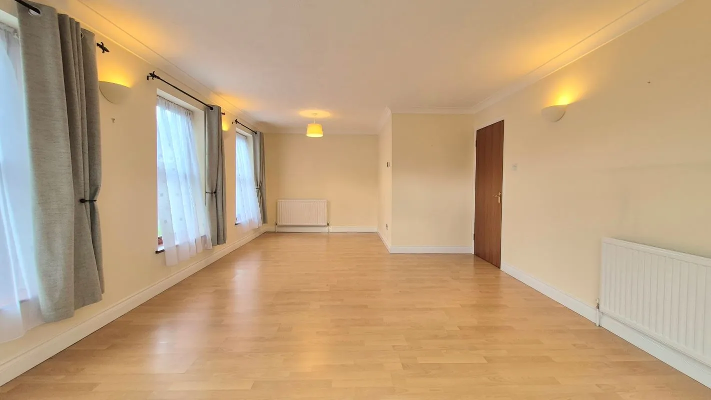 Spenser House, Aylesbury, Buckinghamshire, HP21 9LL - Online Auctions