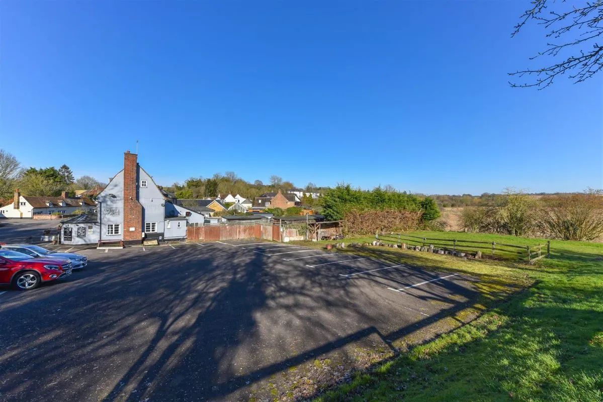 Wareside, Ware, Hertfordshire, SG12 7QX - Online Auctions