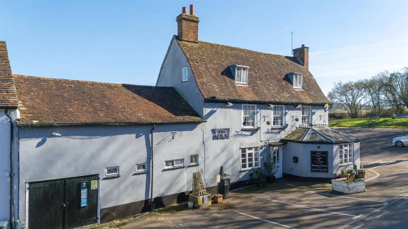 Wareside, Ware, Hertfordshire, SG12 7QX - Online Auctions