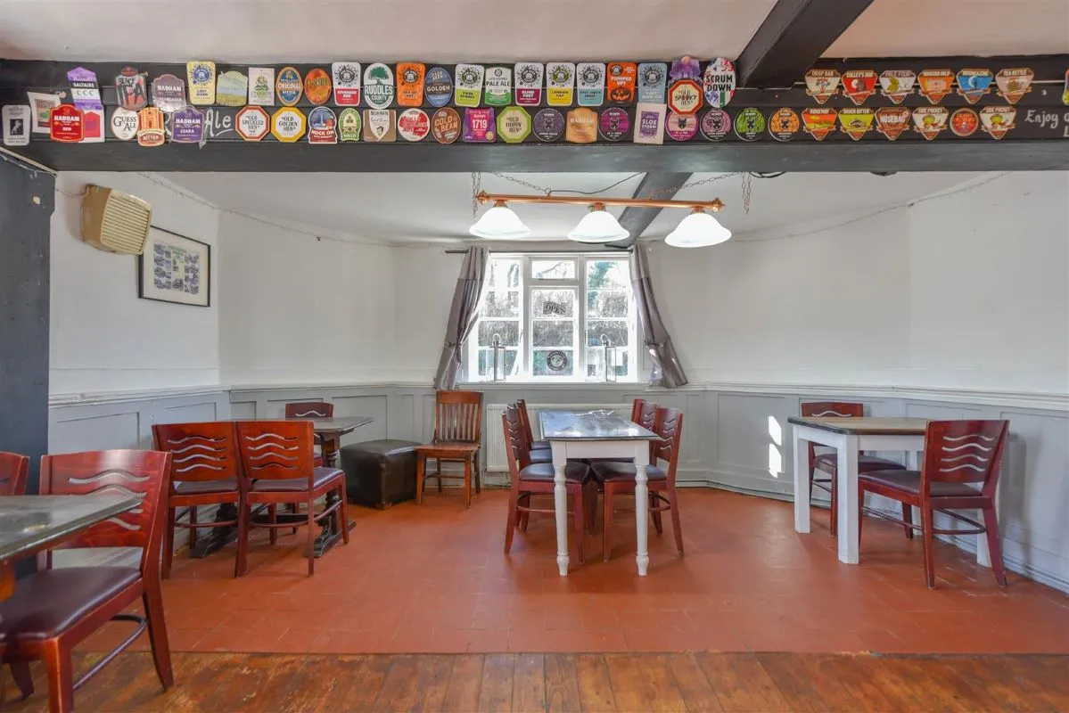 Wareside, Ware, Hertfordshire, SG12 7QX - Online Auctions