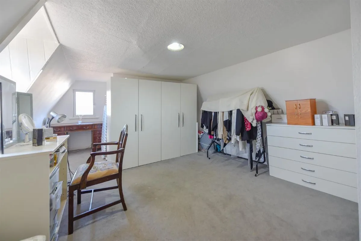Wareside, Ware, Hertfordshire, SG12 7QX - Online Auctions