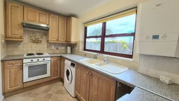 Property for Auction in Bedfordshire and Buckinghamshire - Flat 3, Spenser House, 145 Wendover Road, Aylesbury, Buckinghamshire HP21 9LL