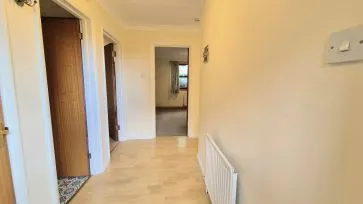 Property for Auction in Bedfordshire and Buckinghamshire - Flat 3, Spenser House, 145 Wendover Road, Aylesbury, Buckinghamshire HP21 9LL