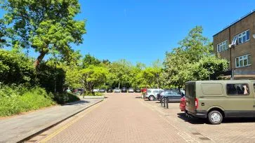 Property for Auction in Bedfordshire and Buckinghamshire - 7 North Ninth Street, Milton Keynes, Buckinghamshire MK9 3AN