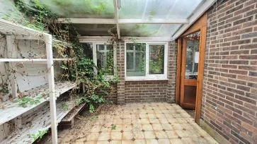 Property for Auction in Bedfordshire and Buckinghamshire - 97 Montrose Avenue, Luton, Bedfordshire LU3 1HP