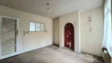 Property for Auction in Bedfordshire and Buckinghamshire - 64 Cassio Road, Watford, Hertfordshire WD18 0QF