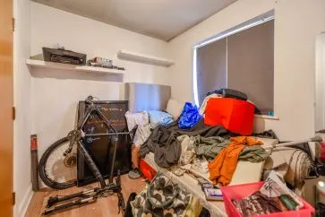 Property for Auction in Bedfordshire and Buckinghamshire - 26 Kempster Close, Bedford, Bedfordshire MK40 4FW