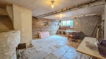 Property for Auction in Bedfordshire and Buckinghamshire - 23 Market Square, Winslow, Buckingham, Buckinghamshire