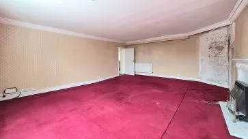 Property for Auction in Bedfordshire and Buckinghamshire - 23 Market Square, Winslow, Buckingham, Buckinghamshire