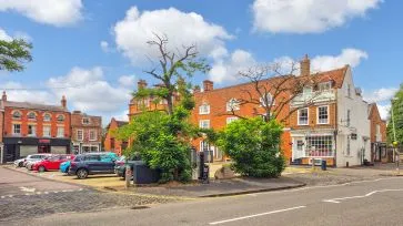 Property for Auction in Bedfordshire and Buckinghamshire - 23 Market Square, Winslow, Buckingham, Buckinghamshire