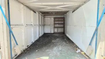 Property for Auction in Bedfordshire and Buckinghamshire - Land & Garage Block at, Limbury Road, Luton, Bedfordshire LU3 2PL