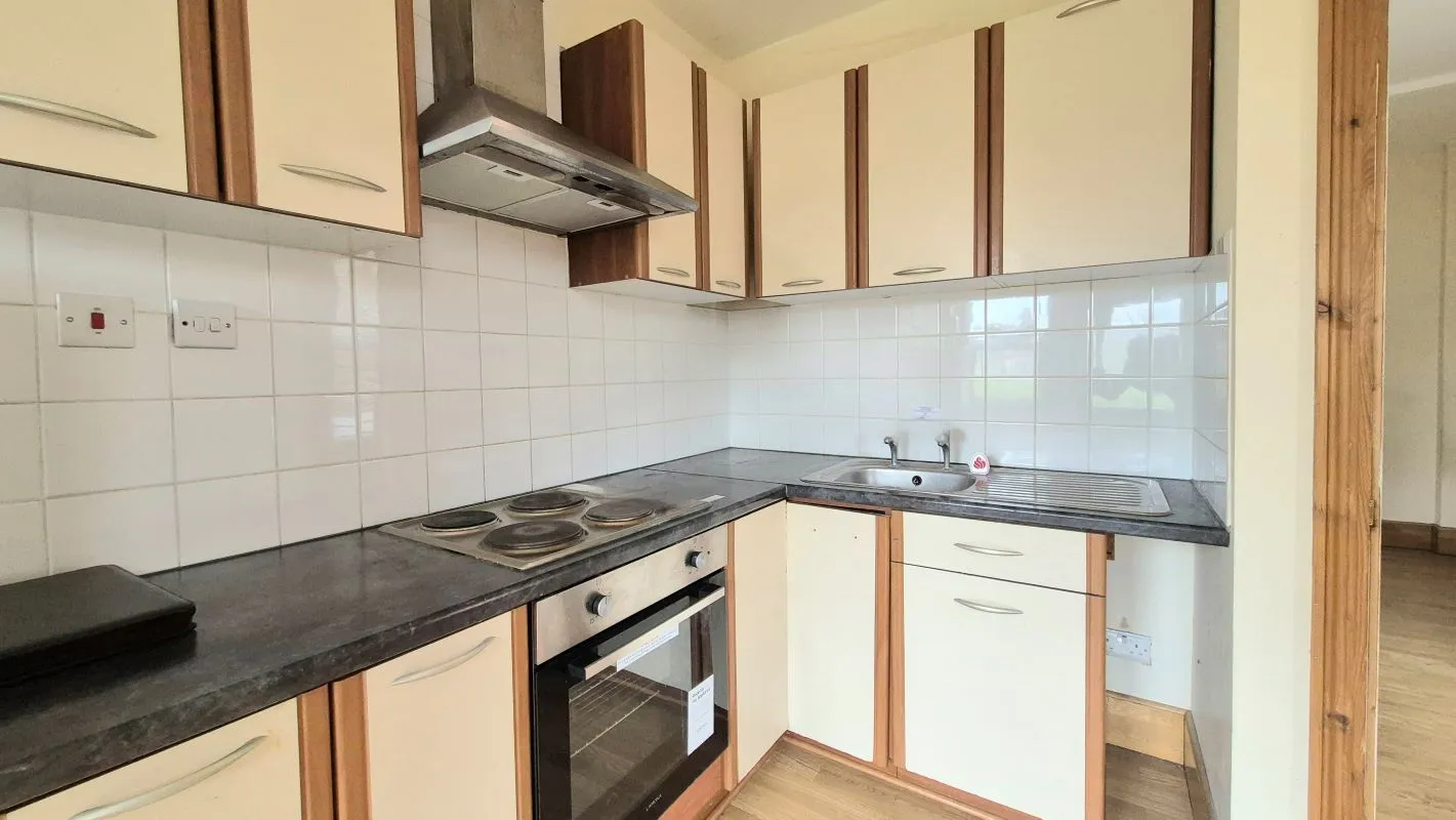 23-25 Biscot Road, Luton, Bedfordshire, LU3 1AH - Online Auctions