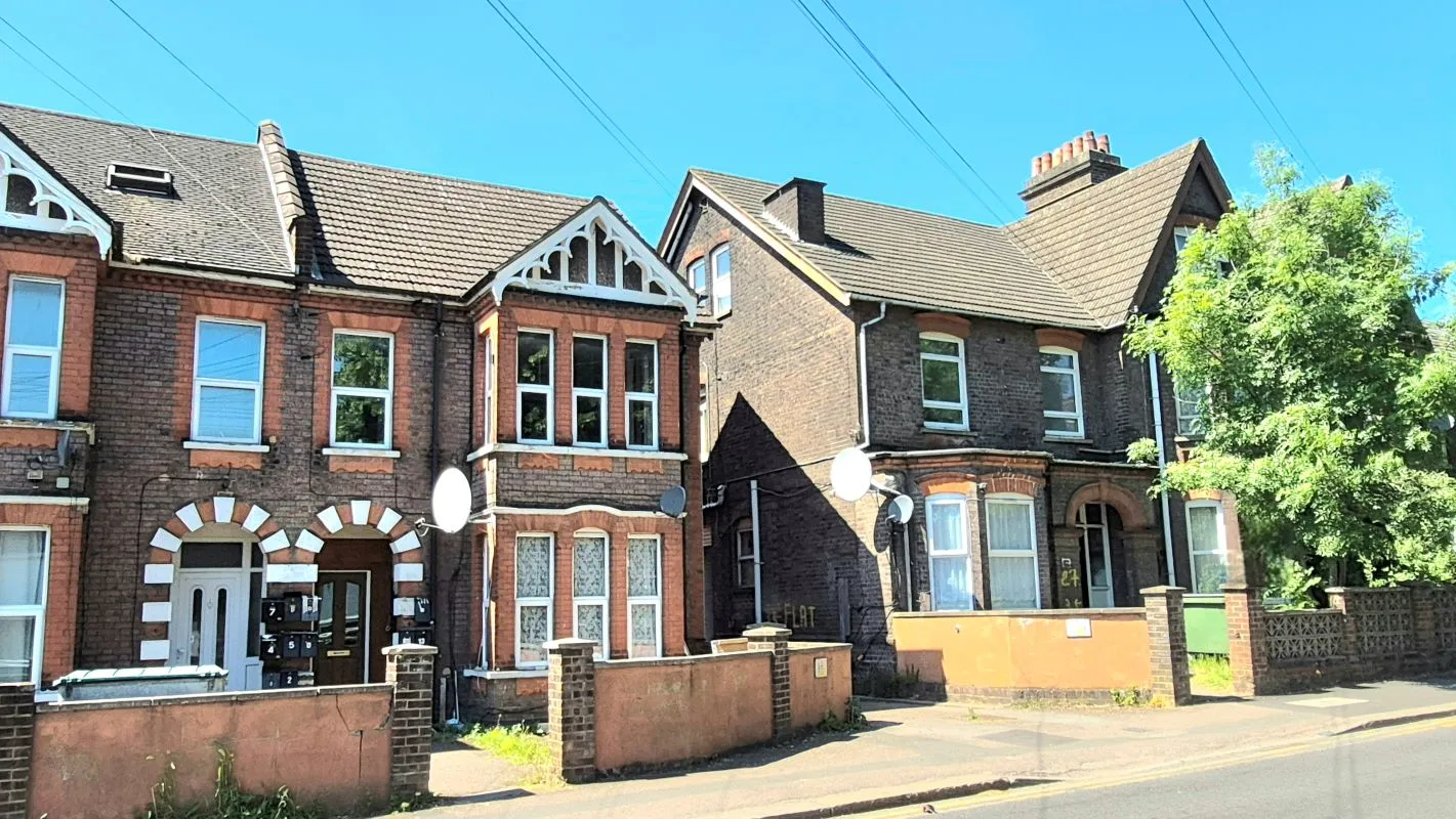 23-25 Biscot Road, Luton, Bedfordshire, LU3 1AH - Online Auctions