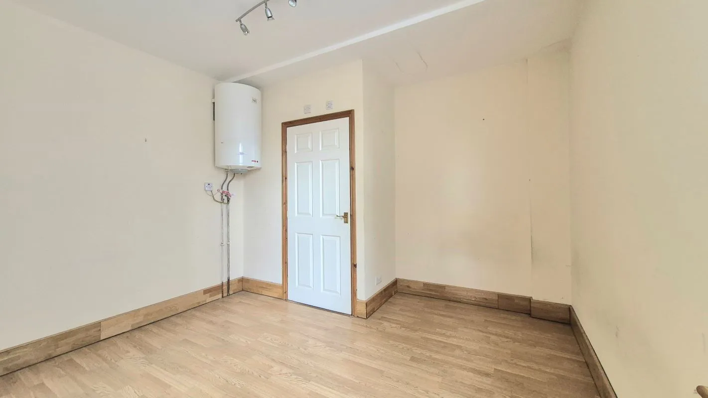23-25 Biscot Road, Luton, Bedfordshire, LU3 1AH - Online Auctions