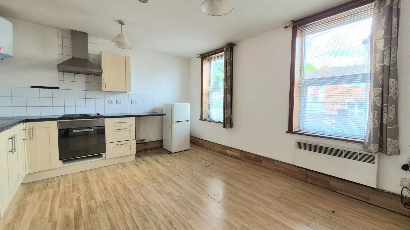 23-25 Biscot Road, Luton, Bedfordshire, LU3 1AH - Online Auctions