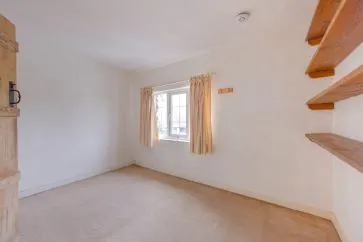 Property for Auction in Bedfordshire and Buckinghamshire - 38 High Street North, Stewkley, Leighton Buzzard, Buckinghamshire LU7 0EW