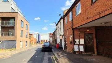 Property for Auction in Bedfordshire and Buckinghamshire - 19 Collingdon Street, Luton, Bedfordshire LU1 1RT