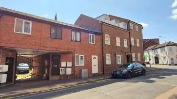 Property for Auction in Bedfordshire and Buckinghamshire - 19 Collingdon Street, Luton, Bedfordshire LU1 1RT