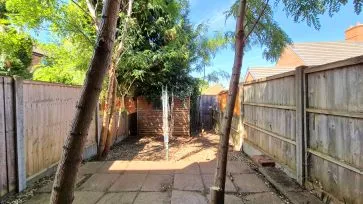 Property for Auction in Bedfordshire and Buckinghamshire - 29 Badgers Close, Flitwick, Bedford, Bedfordshire