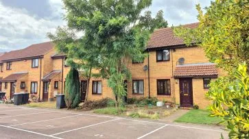 Property for Auction in Bedfordshire and Buckinghamshire - 29 Badgers Close, Flitwick, Bedford, Bedfordshire MK45 1BN