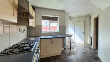 Property for Auction in Bedfordshire and Buckinghamshire - 1 Kelvin Avenue, Bedford, Bedfordshire MK42 9SA