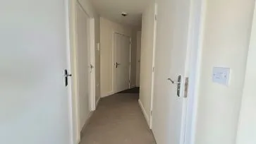 Property for Auction in Bedfordshire and Buckinghamshire - Apartment 24, The Academy, Holly Street, Luton, Bedfordshire LU1 3DD