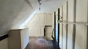 Property for Auction in Bedfordshire and Buckinghamshire - 9 South End, Milton Bryan, Milton Keynes, Buckinghamshire MK17 9HS
