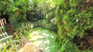 Property for Auction in Bedfordshire and Buckinghamshire - 9 South End, Milton Bryan, Milton Keynes, Buckinghamshire MK17 9HS