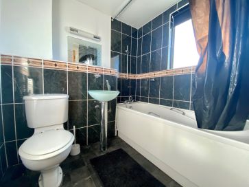 Property for Auction in Birmingham - 24 the Purple Apartments, Broadway Plaza, 219 Ladywood Middleway, Birmingham, West Midlands B16 8EQ