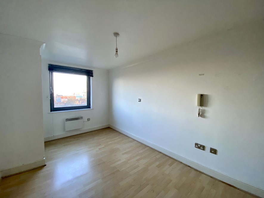 Property for Auction in Birmingham - 24 the Purple Apartments, Broadway Plaza, 219 Ladywood Middleway, Birmingham, West Midlands B16 8EQ