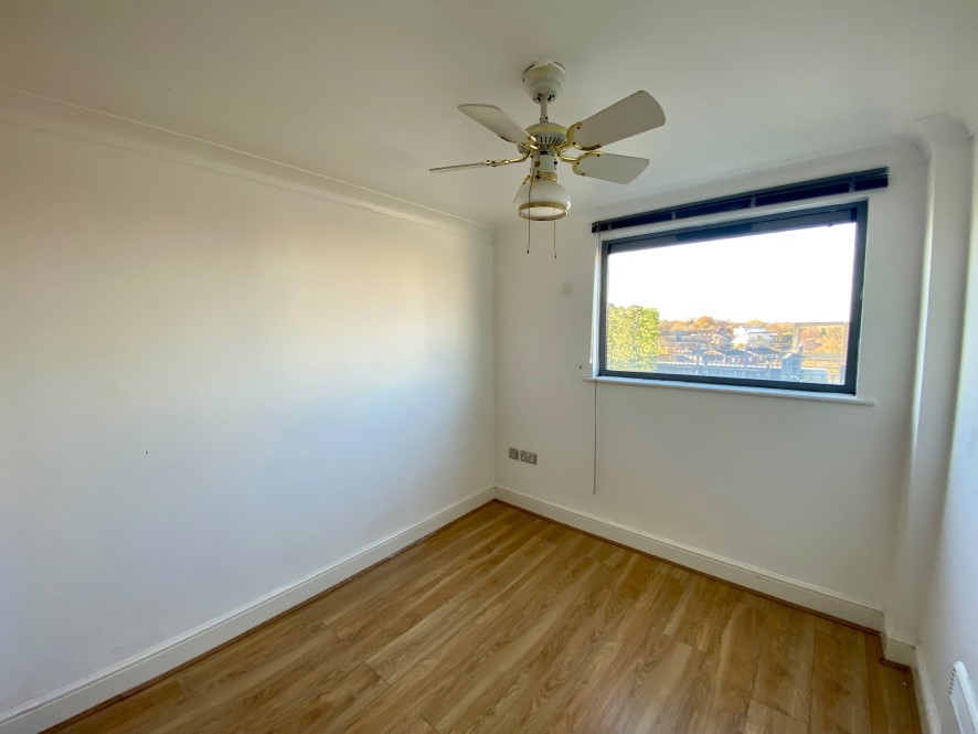 Property for Auction in Birmingham - 24 the Purple Apartments, Broadway Plaza, 219 Ladywood Middleway, Birmingham, West Midlands B16 8EQ