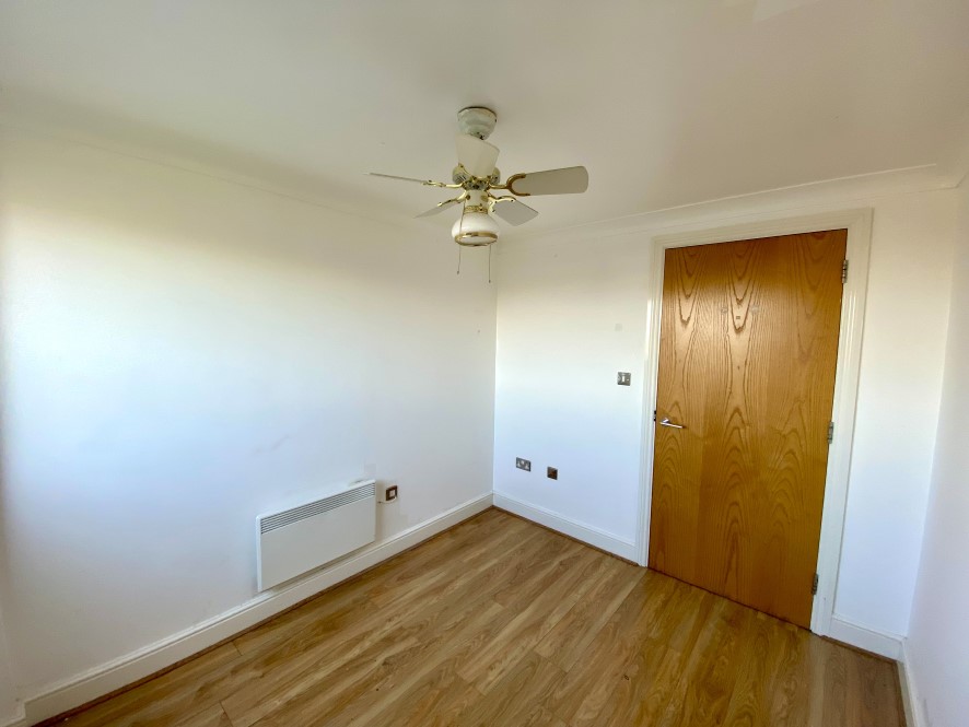 Property for Auction in Birmingham - 24 the Purple Apartments, Broadway Plaza, 219 Ladywood Middleway, Birmingham, West Midlands B16 8EQ
