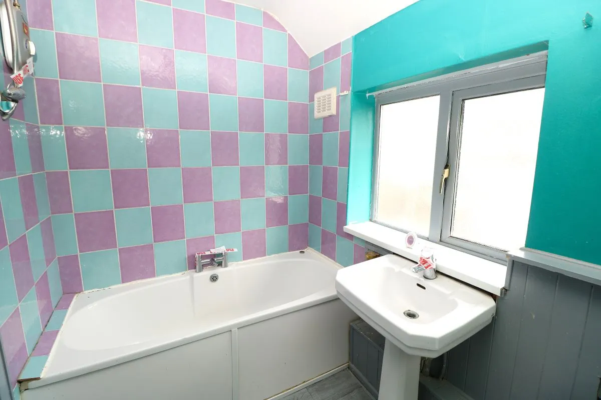 4, Bloxwich, Walsall, West Midlands, WS3 2RN - Online Auctions