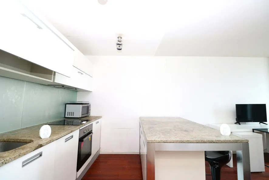 Property for Auction in Birmingham - Apartment 2902, 10 Holloway Circus Queensway, Birmingham, West Midlands B1 1BY