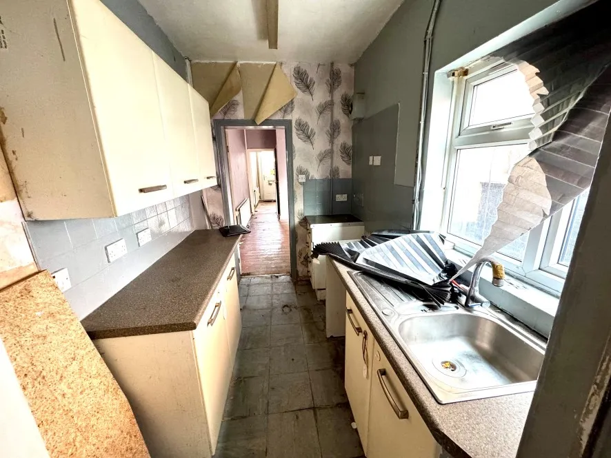 Property for Auction in Birmingham - 37 Britannia Street, Coventry, West Midlands CV2 4FR