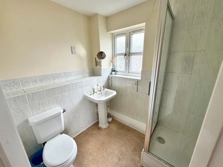 Property for Auction in Birmingham - 38 Birch End, Warwick, Warwickshire CV34 5GQ