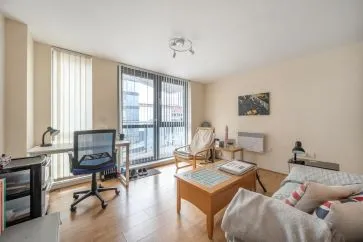 Property for Auction in Birmingham - Apartment 296, Centenary Plaza, 18 Holliday Street, Birmingham, West Midlands B1 1TS