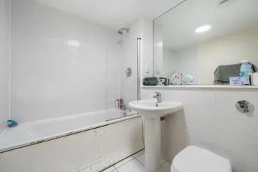 Property for Auction in Birmingham - Apartment 296, Centenary Plaza, 18 Holliday Street, Birmingham, West Midlands B1 1TS
