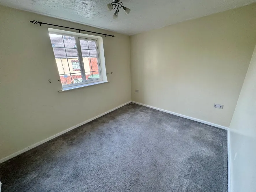 Property for Auction in Birmingham - 74 Manorhouse Close, Walsall, West Midlands WS1 4PB