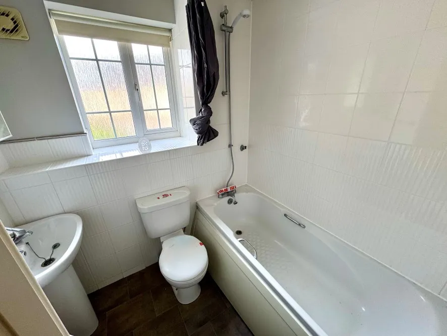 Property for Auction in Birmingham - 74 Manorhouse Close, Walsall, West Midlands WS1 4PB
