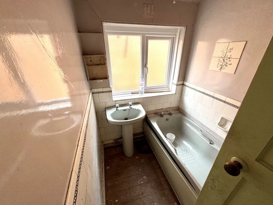 Property for Auction in Birmingham - 472 Alcester Road South, Birmingham, West Midlands B14 6EP