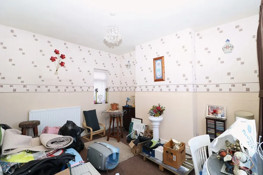 Property for Auction in Birmingham - 10 Worcester Road, Stourport-On-Severn, West Midlands DY13 9AR