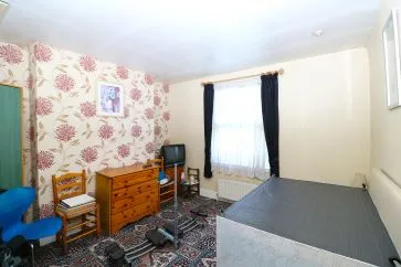 Property for Auction in Birmingham - 10 Worcester Road, Stourport-On-Severn, West Midlands DY13 9AR