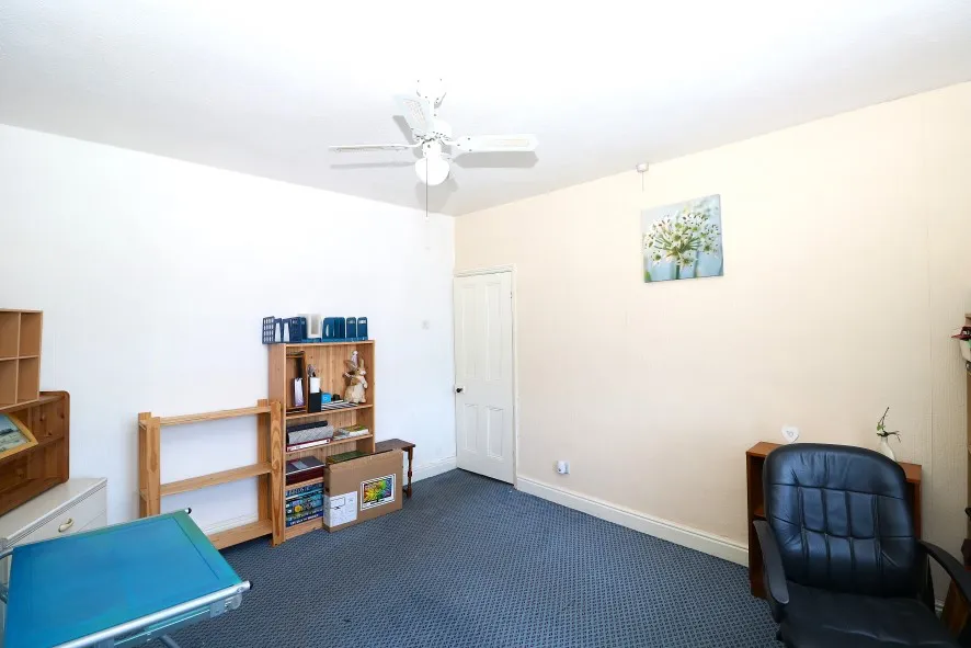 Property for Auction in Birmingham - 10 Worcester Road, Stourport-On-Severn, West Midlands DY13 9AR