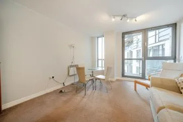 Property for Auction in Birmingham - Apartment 76, Centenary Plaza, 18 Holliday Street, Birmingham, West Midlands B1 1TB
