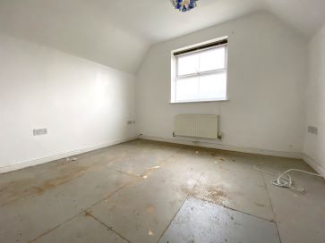 Property for Auction in Birmingham - 67 Brandwood Crescent, Birmingham, West Midlands B30 3QQ