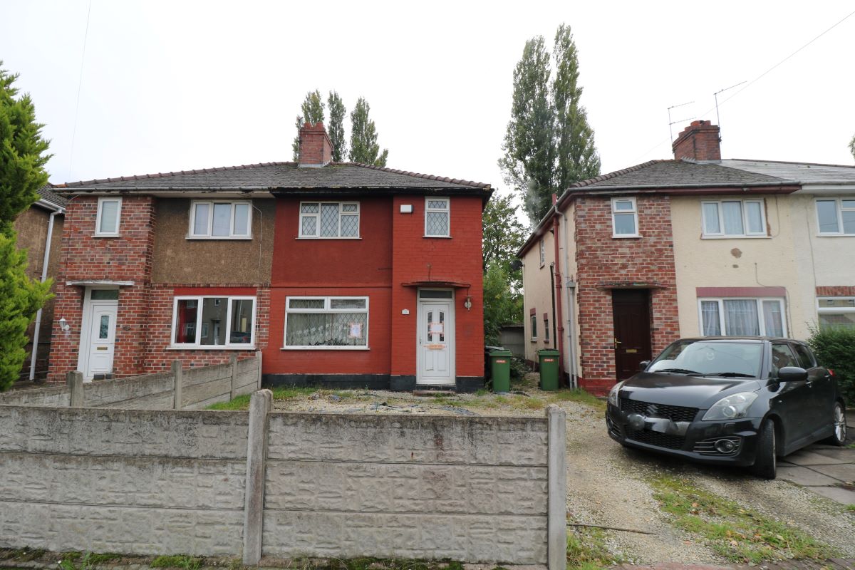 Crathorne Avenue, Wolverhampton, West Midlands, WV10 6BT - Online Auctions