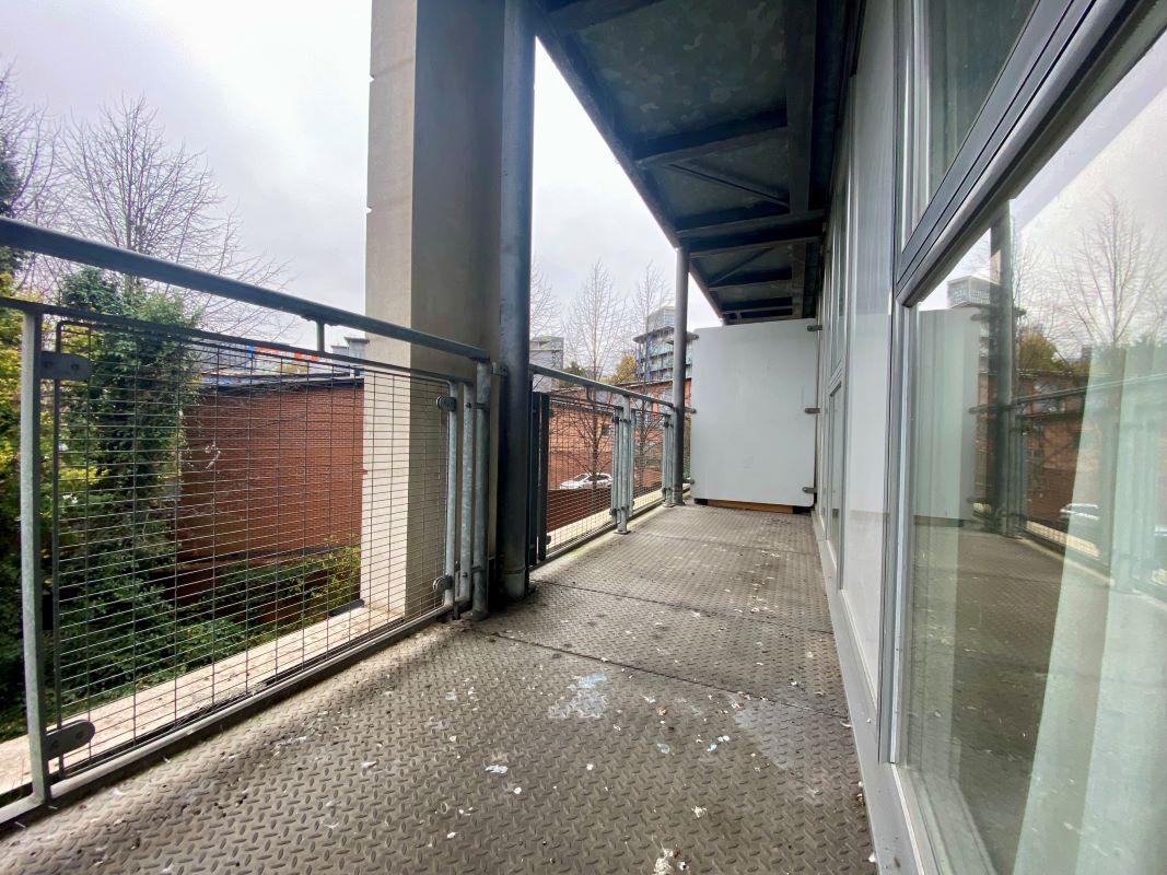 29 Longleat Avenue, Birmingham, West Midlands, B15 2DF - Online Auctions