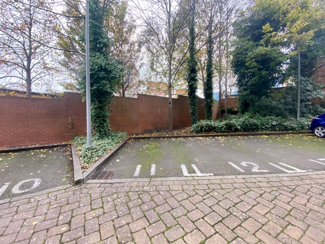 29 Longleat Avenue, Birmingham, West Midlands, B15 2DF - Online Auctions